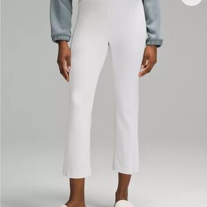 ✨NWT Lululemon Ribbed Softstreme Zip-Leg High-Rise Cropped Pant 25" size 8
